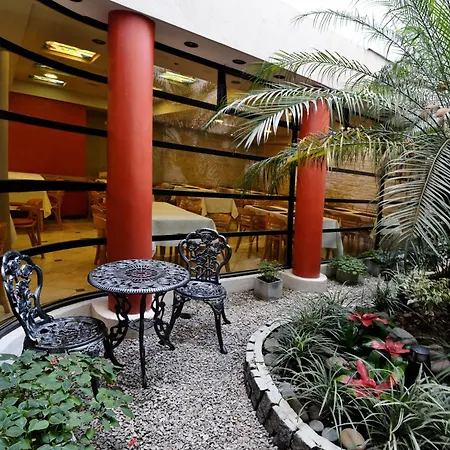 Sarmiento Palace Hotel-2